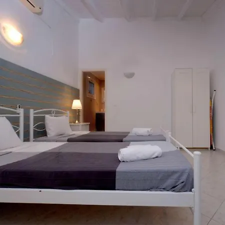 Vila The Beach House Longós